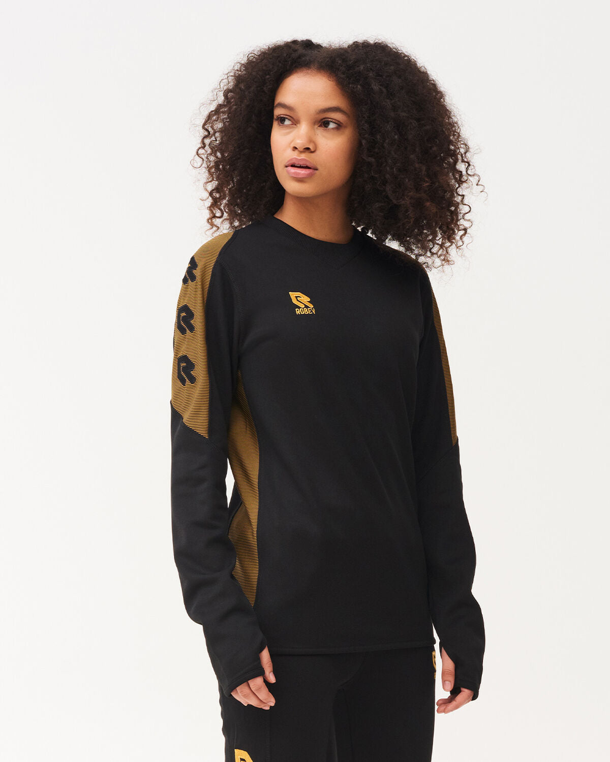 FC Kruisband performance sweater zwart / goud - Training & Herstel