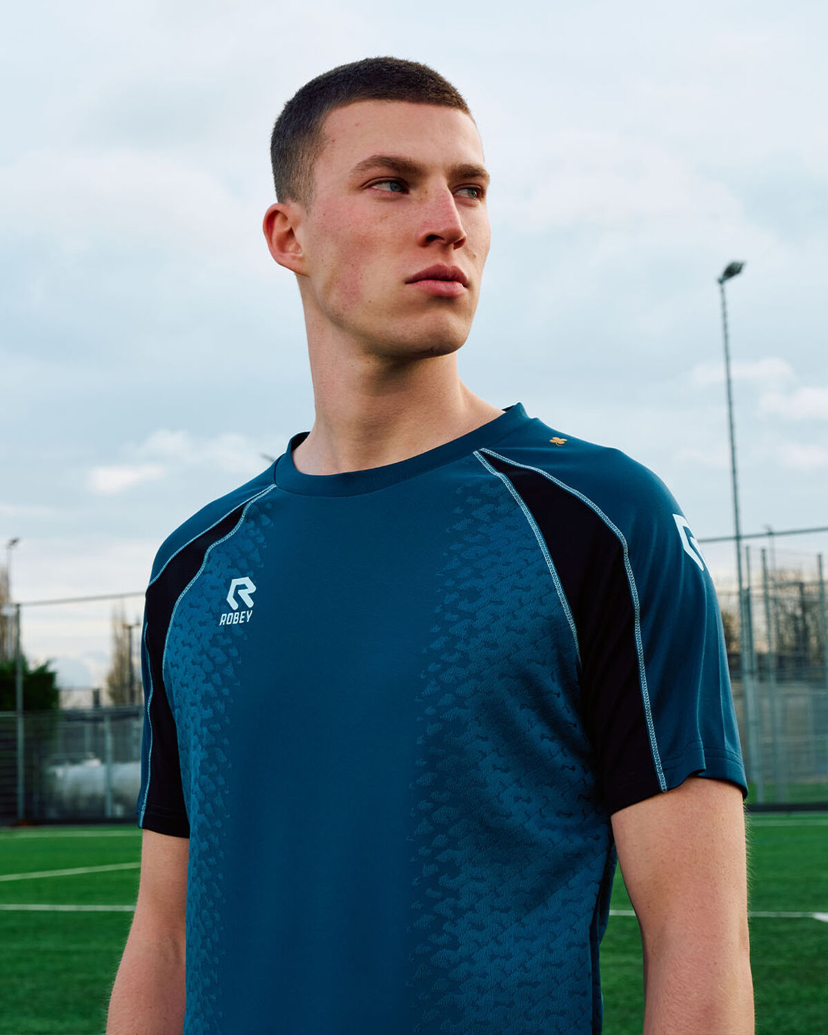Robey Crossbar Shirt black